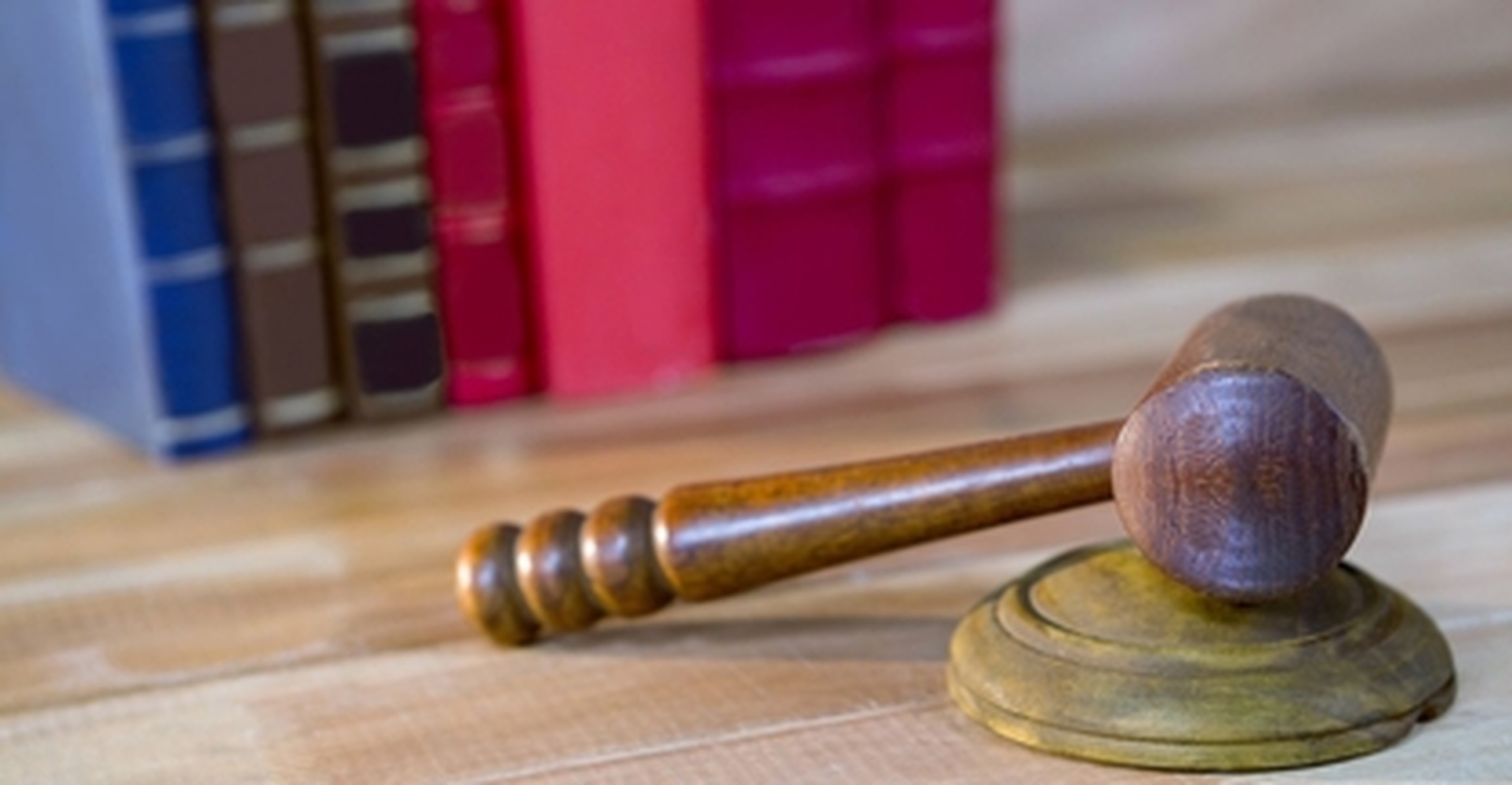 Суд в Мамско-Чуйском районе обязал вернуть участнику СВО более 1 миллиона рублей, которые тот перевел под воздействием мошенников