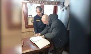 Приставы в Братске принудительно выселили женщину из квартиры бывшего мужа