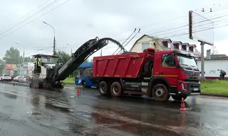 Ремонт одной из самых протяжённых улиц возобновили в Братске