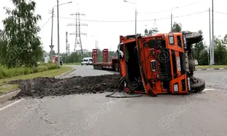 ДТП с большегрузом произошло на кольце при въезде в Энергетик