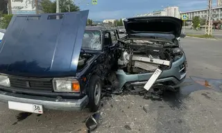 3 человека пострадали в аварии на перекрёстке Ленина-Подбельского в Братске