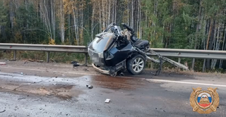 В Братском районе в лобовом ДТП с большегрузом погибли два человека