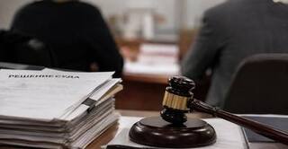 В Братске мужчина предложил малознакомой собутыльнице вступить в интимную связь и получил от нее удар ножом в живот