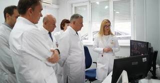 Игорь Кобзев посетил Иркутскую областную клиническую больницу
