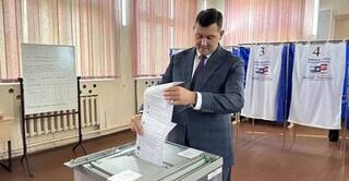 Фёдор Саломатов проголосовал на выборах в Баклашах Шелеховского района