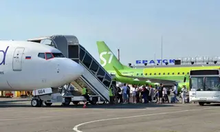 Самолёт из Москвы в Братск снова задержан из-за атаки БПЛА
