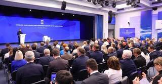 «Единая Россия» взяла 349 мест в Госдуме