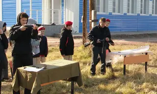 Соревнования среди юнармейцев в честь «Дня отца» прошли в Порожском 