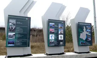 Холдинг Эн+ разместил на смотровой площадке Братской ГЭС стелу, посвящённую станции