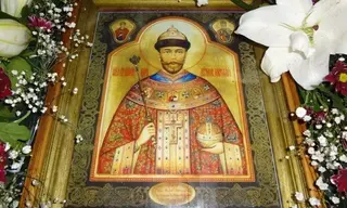 В Братск привезут мироточивую икону Николая II: где и когда верующие смогут поклониться святыне